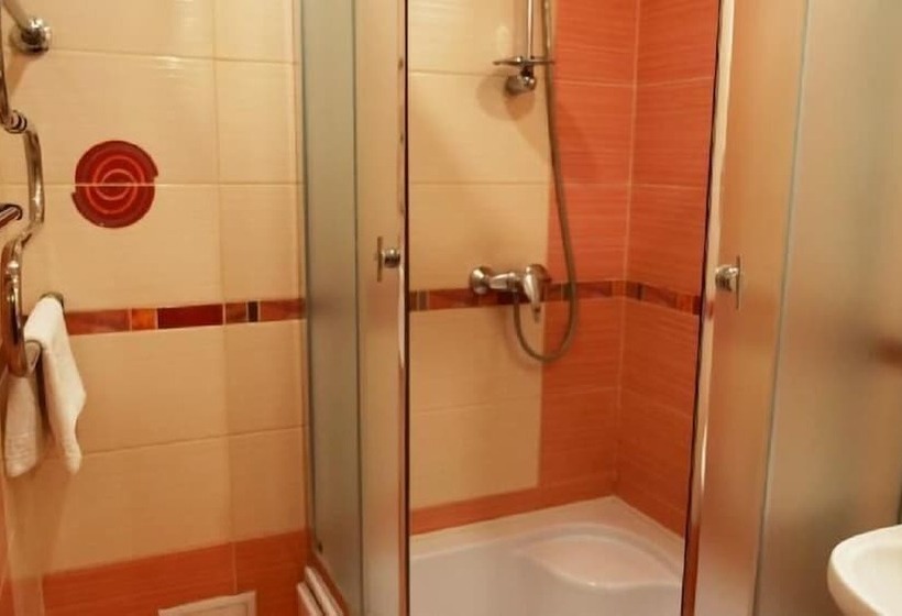 فندق 40 Let Pobedy