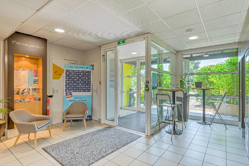 B&b Hotel Salon De Provence