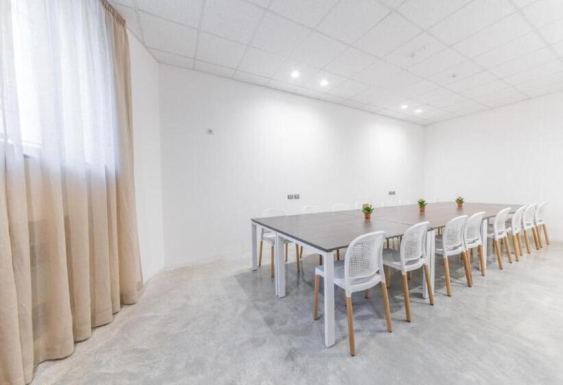 酒店 Camplus Palermo