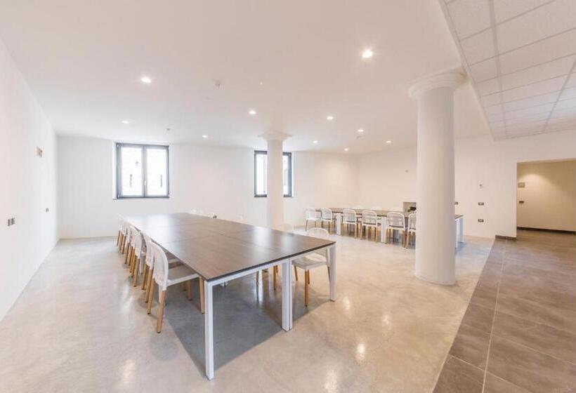 酒店 Camplus Palermo