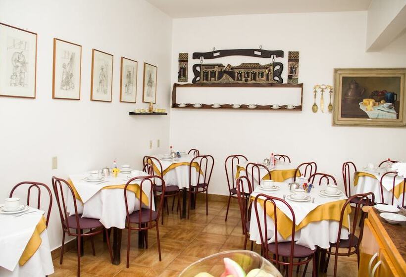 בית מלון כפרי Casablanca