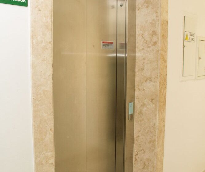 בית מלון כפרי Casablanca