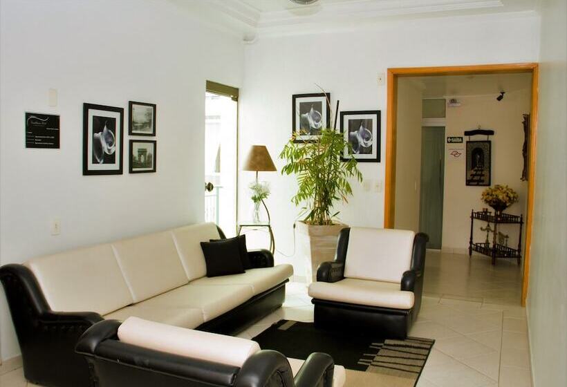 בית מלון כפרי Casablanca