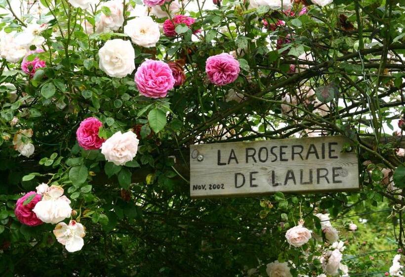 Отель Chateau De Vouilly