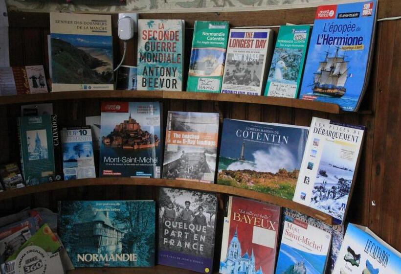 Отель Chateau De Vouilly