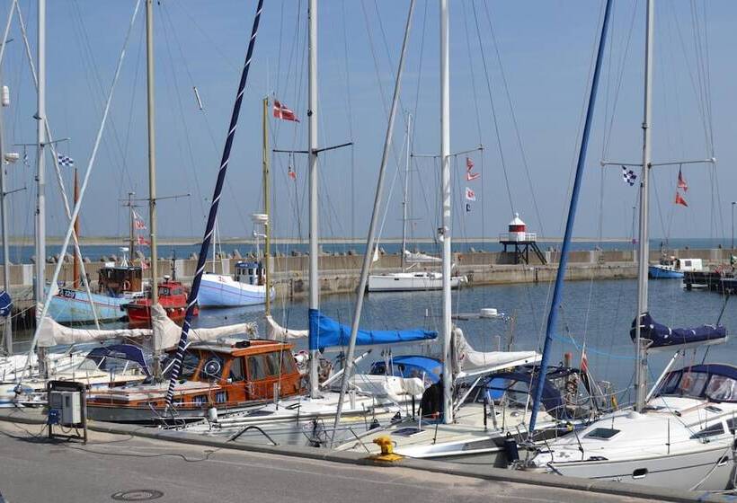 ホテル Danhostel Thyborøn