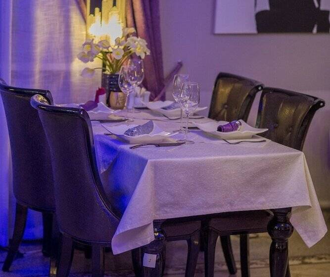 בית מלון כפרי Enigma