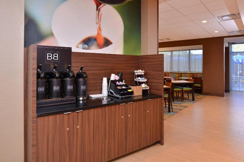 فندق Fairfield Inn & Suites Farmington