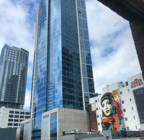 호텔 Green Tortoise Hostel Seattle