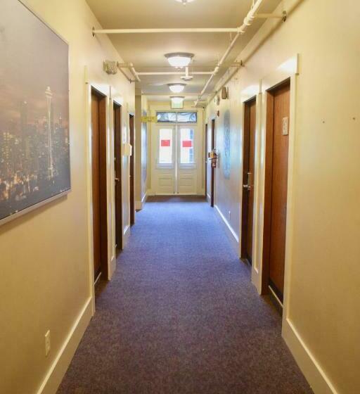 호텔 Green Tortoise Hostel Seattle