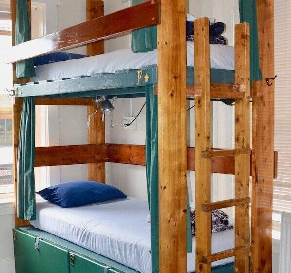 호텔 Green Tortoise Hostel Seattle