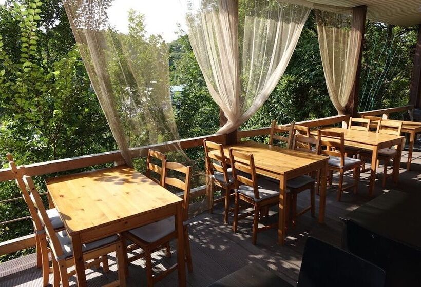 هتل Guest House Markiza