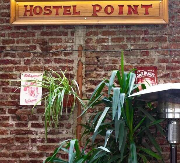 ホテル Hostel Point