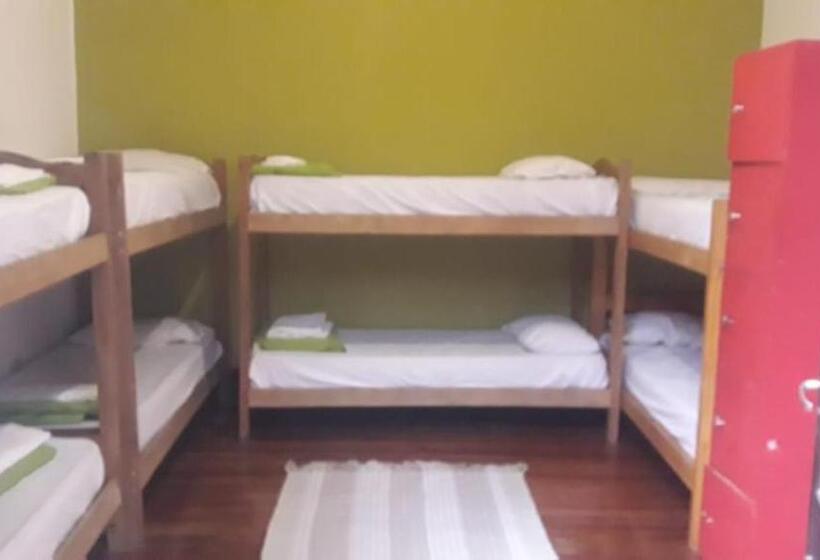 ホテル Hostel Point