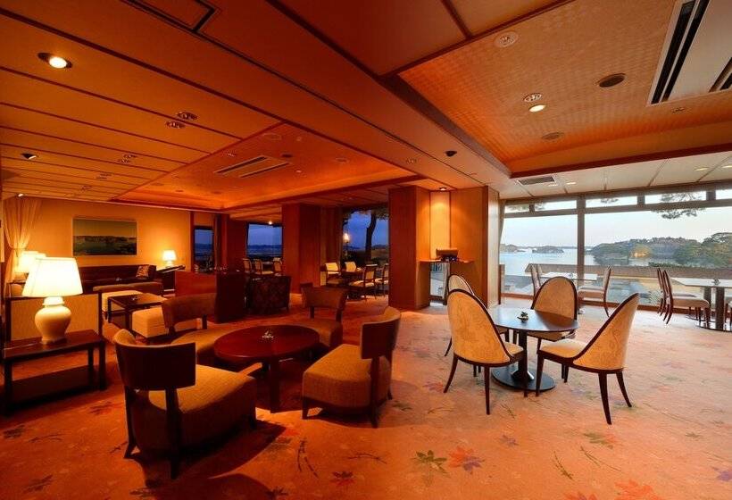 فندق Komatsukan Kofutei