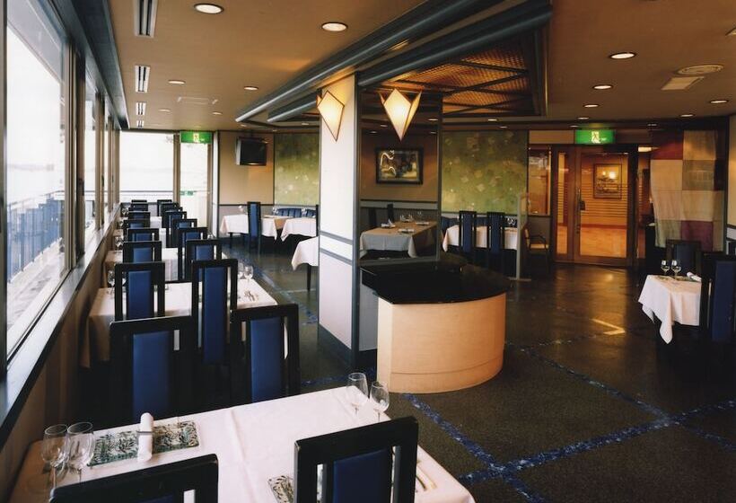 فندق Komatsukan Kofutei