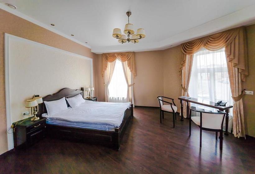 هتل Kupecheskiy Dom