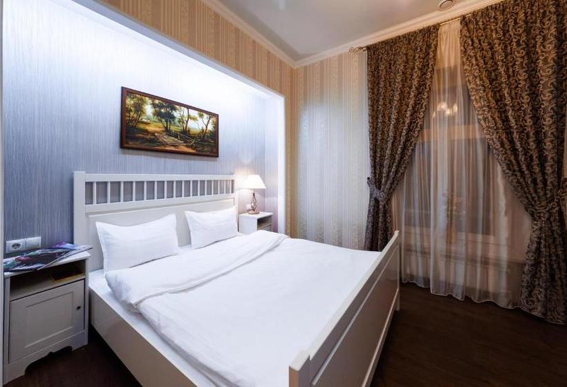 هتل Kupecheskiy Dom