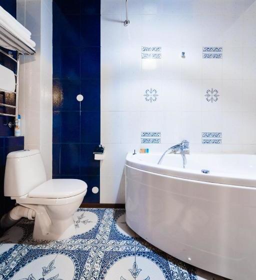 هتل Kupecheskiy Dom