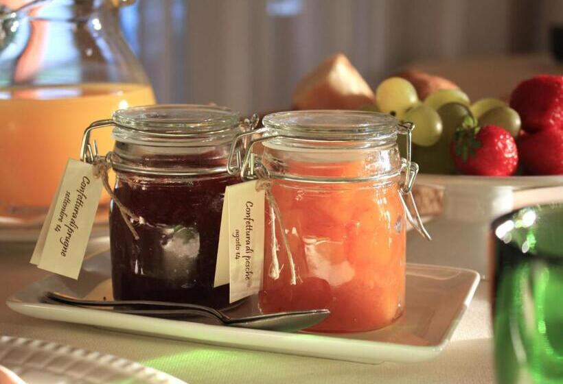 ホテル La Primula