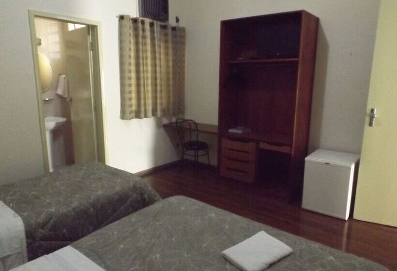 酒店 Martha Office