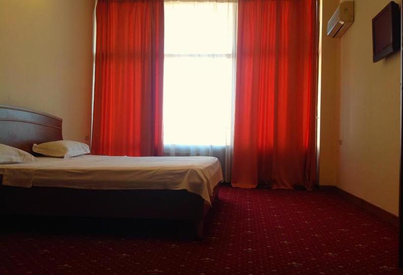 ホテル New Regence