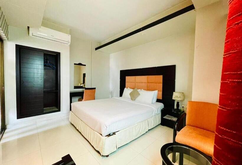 هتل Orchid Business