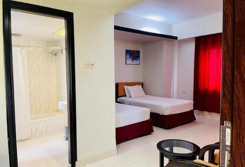 هتل Orchid Business