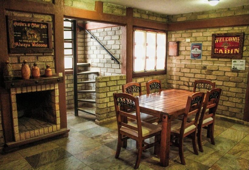 בית מלון כפרי Otinapa Sierra Camps