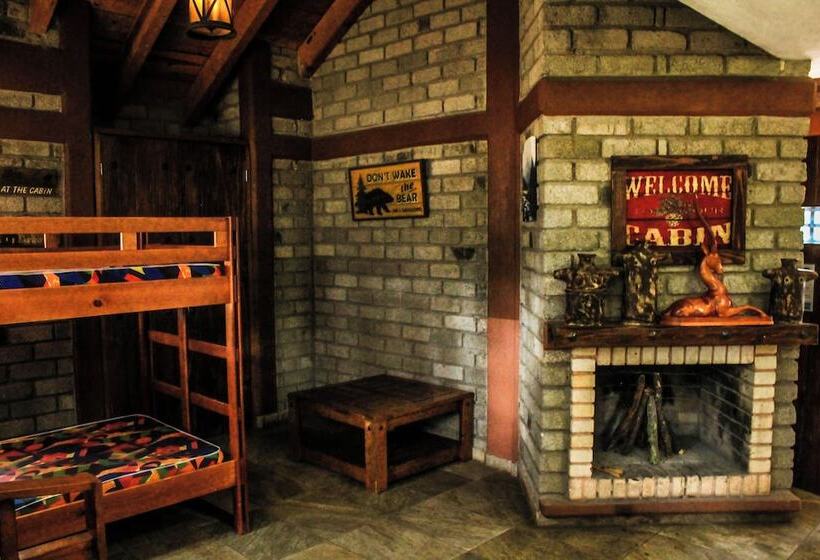 בית מלון כפרי Otinapa Sierra Camps