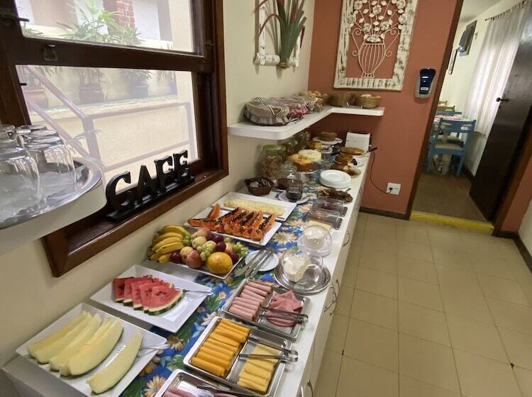 בית מלון כפרי Palace