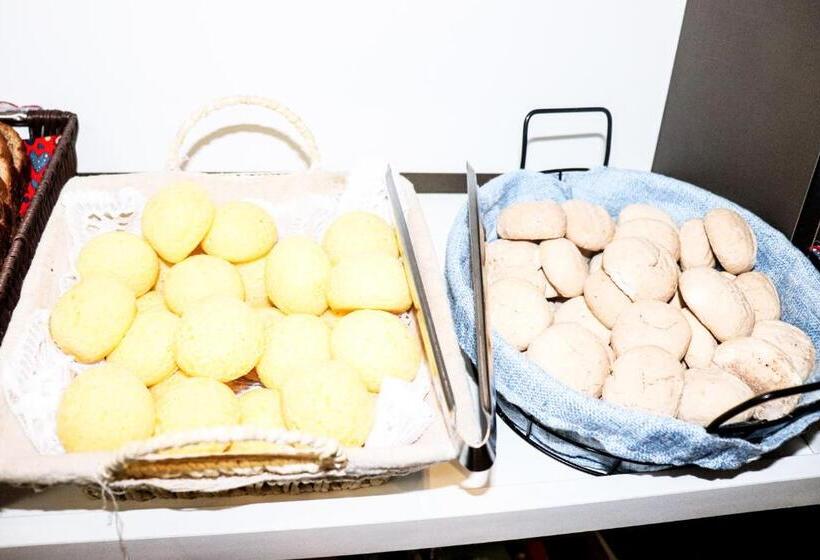 בית מלון כפרי Paris