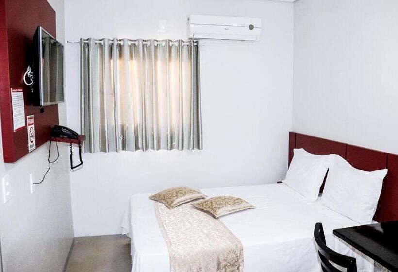 בית מלון כפרי Paris