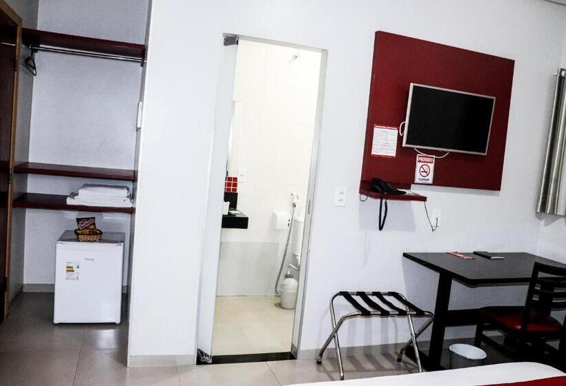 בית מלון כפרי Paris