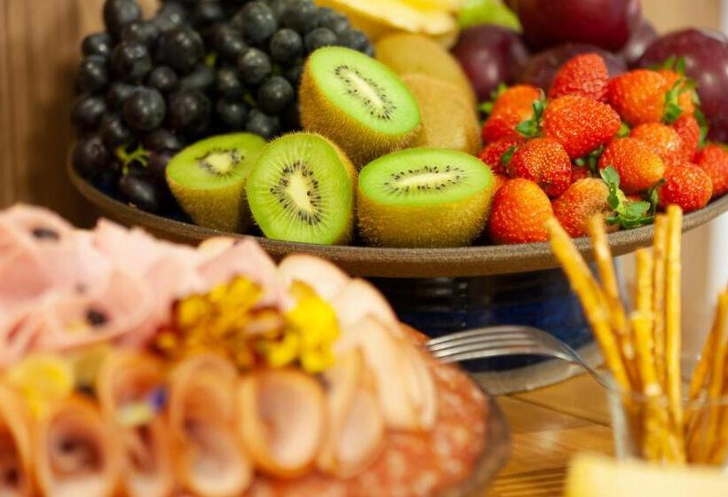 ホテル Pontal De Ubu