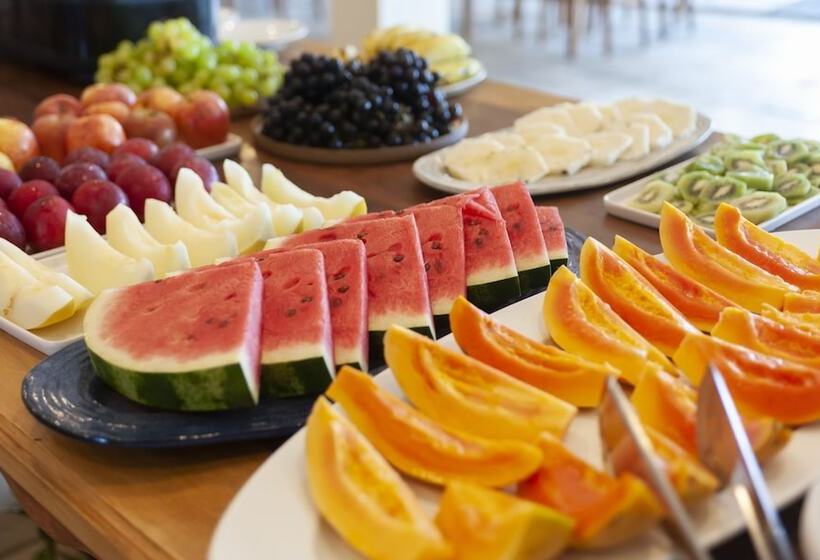 ホテル Pontal De Ubu