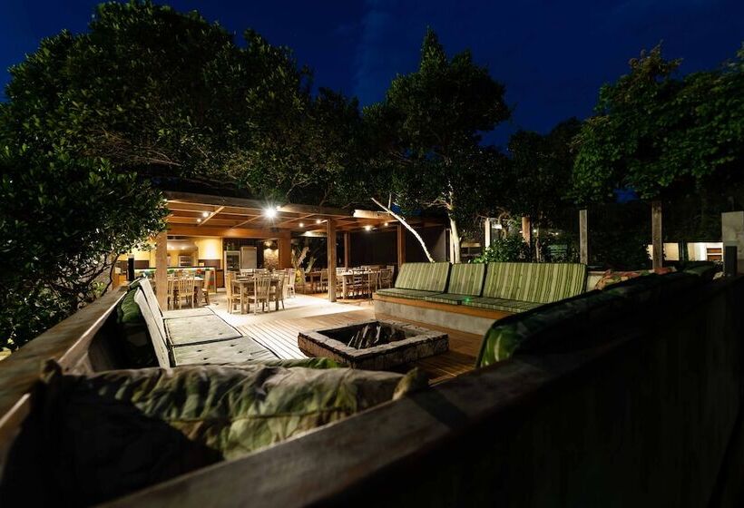 ホテル Pontal De Ubu