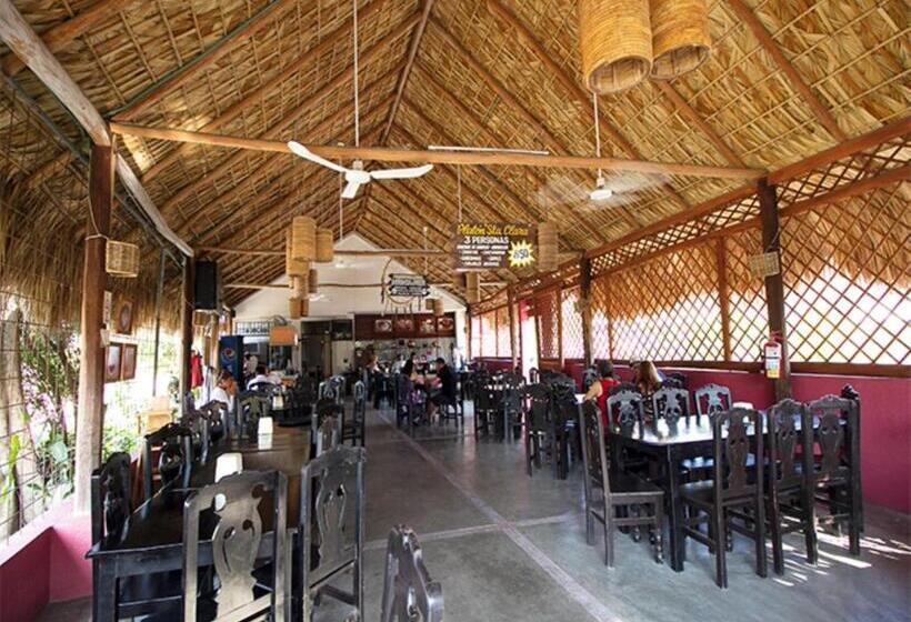 Отель Posada Santa Clara