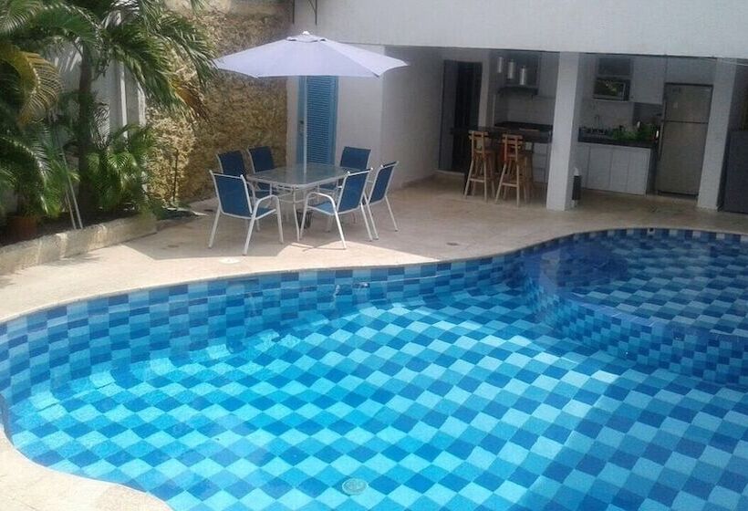 فندق Puerto De Manga