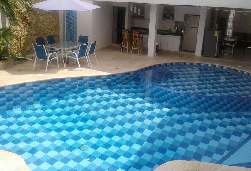 فندق Puerto De Manga