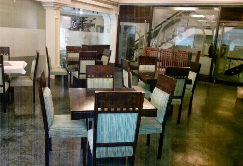 Hotel Rnb Select Blooms And Resort