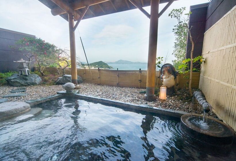 호텔 絶景海風癒し庵 新八屋