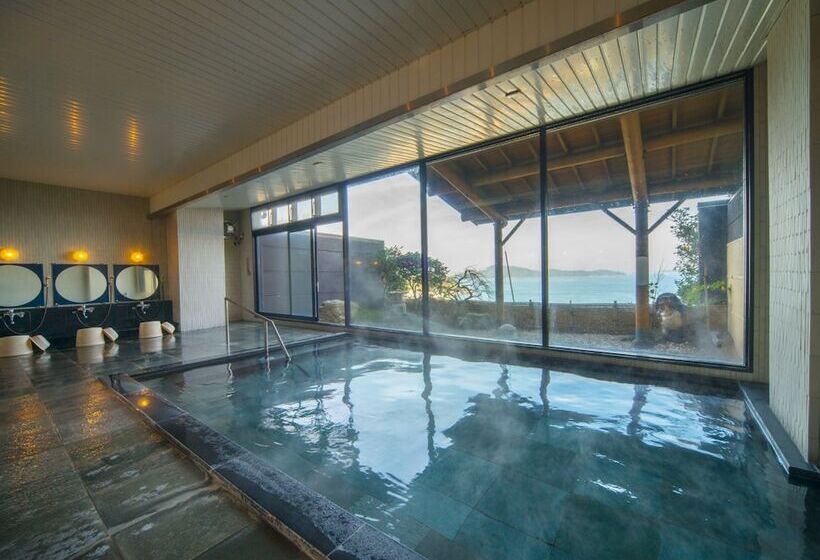 호텔 絶景海風癒し庵 新八屋