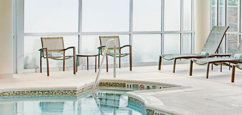 酒店 Springhill Suites By Marriott Carle Place Garden City