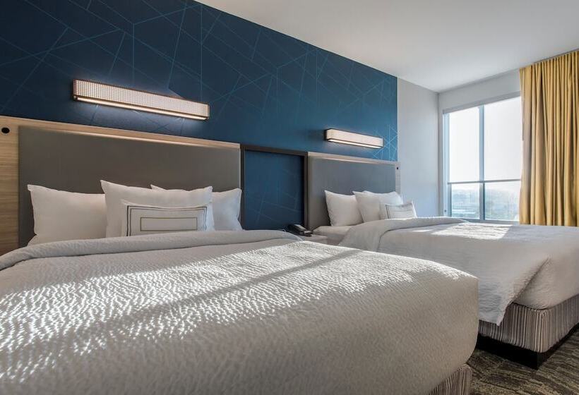 Отель Springhill Suites By Marriott Gallup