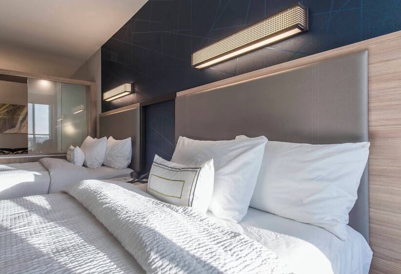 Отель Springhill Suites By Marriott Gallup