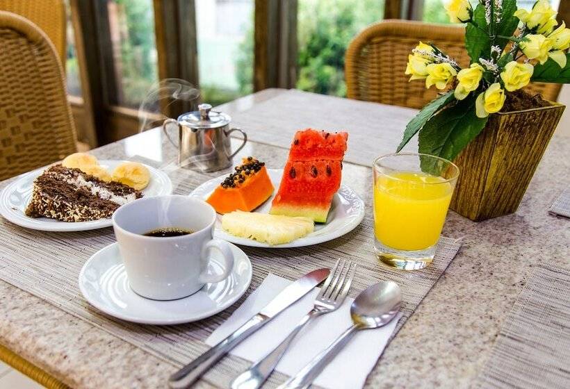 בית מלון כפרי Uberpalace