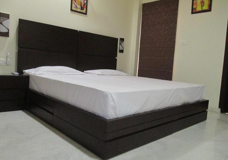 ホテル Villa 21 Agra Homestay