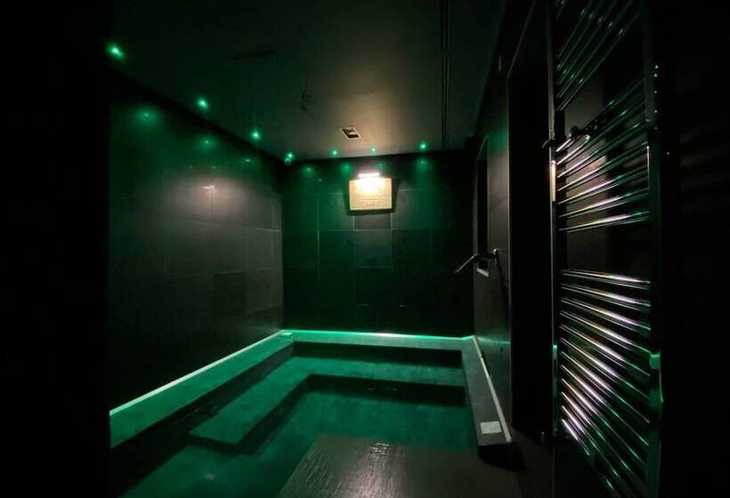 هتل White Albergo Diffuso Ristorante & Spa