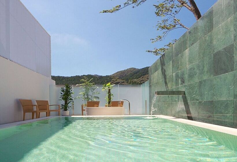 ホテル Yamamura Bekkan